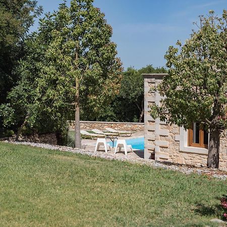 Koules Estate, With Private Pools & Bbq - Embracing Nature, By Thinkvilla Argouli Chambre photo