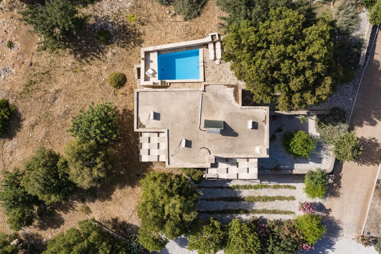 Koules Estate, With Private Pools & Bbq - Embracing Nature, By Thinkvilla Argouli Extérieur photo
