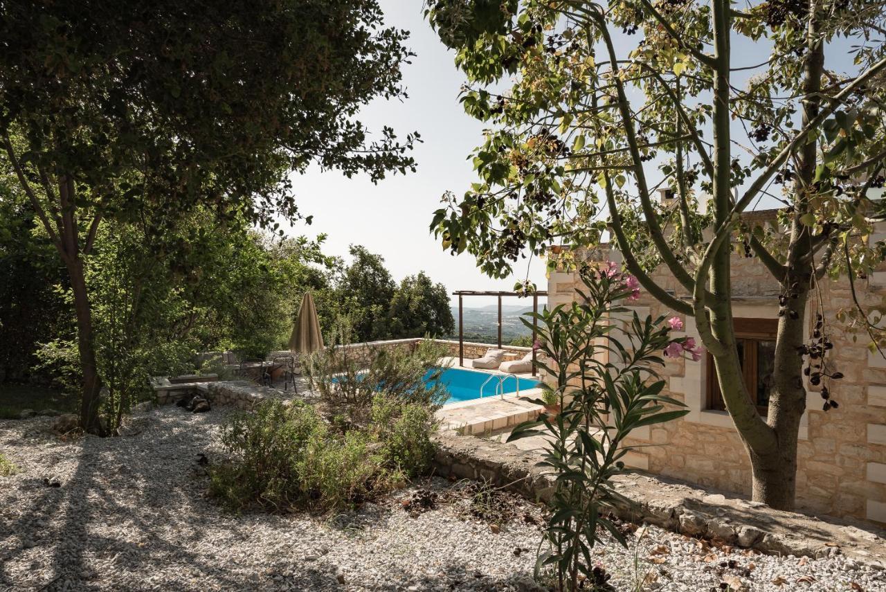 Koules Estate, With Private Pools & Bbq - Embracing Nature, By Thinkvilla Argouli Extérieur photo