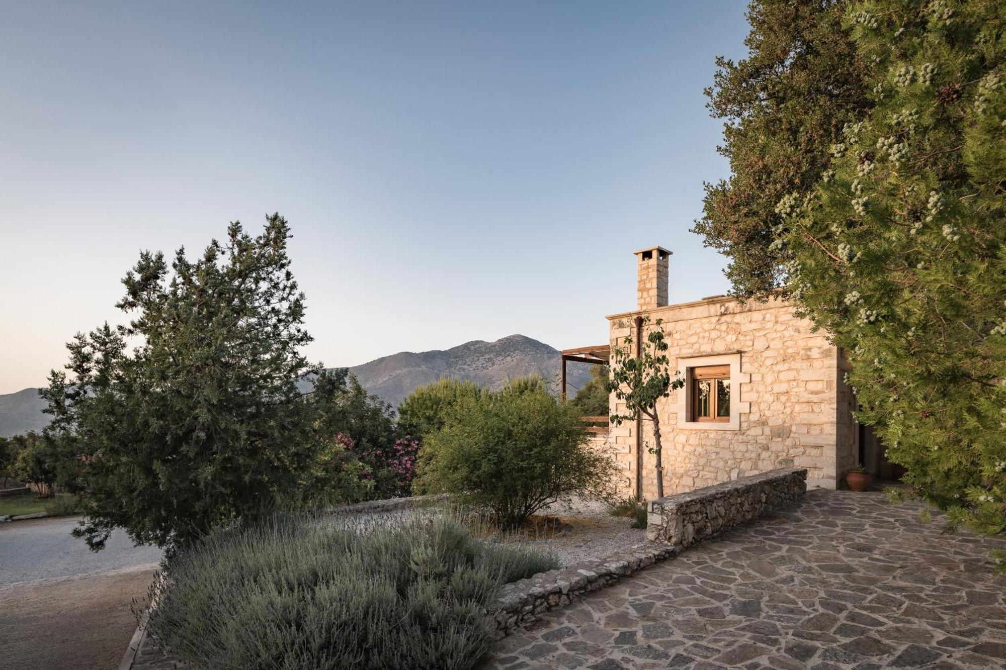 Koules Estate, With Private Pools & Bbq - Embracing Nature, By Thinkvilla Argouli Chambre photo