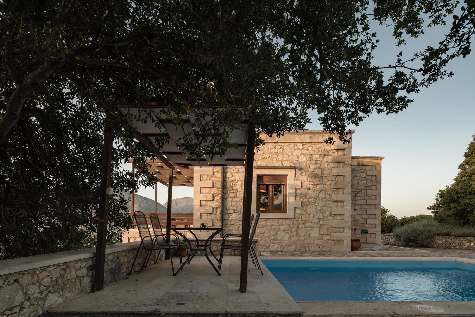 Koules Estate, With Private Pools & Bbq - Embracing Nature, By Thinkvilla Argouli Chambre photo